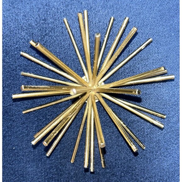 Wall Decor Goldtone Atomic Metal Starburst 3-D Sculpture Desk MCM style 5.5"x4" - Picture 1 of 5
